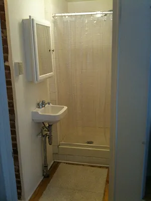 Rented by Performing Assets Corp | media 32