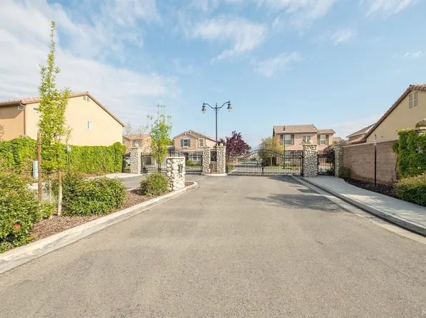 1733 W Dali Way, Hanford, CA 93230