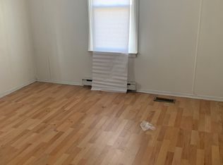 21011 Flatfoot Rd, Stony Creek, VA 23882