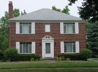 2012 N Cove Blvd, Toledo, OH 43606