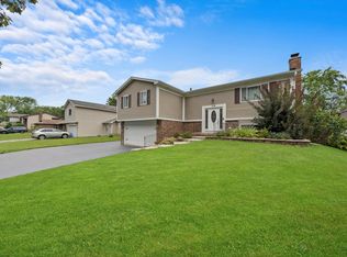 1116 Bramble Ave, Bolingbrook, IL 60490