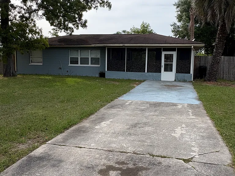 492 Lake Rd — Photo 1