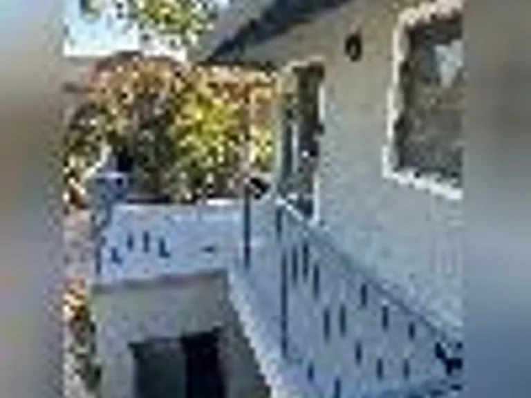 920 Castlewood Dr — Photo 25
