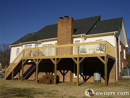 2nd image of 5009 Peppertree Rd