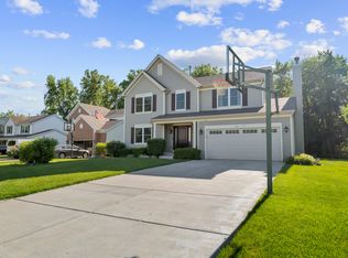 3077 Shenandoah Dr, Carpentersville, IL 60110