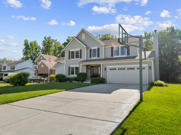 3077 Shenandoah Dr, Carpentersville, IL 60110