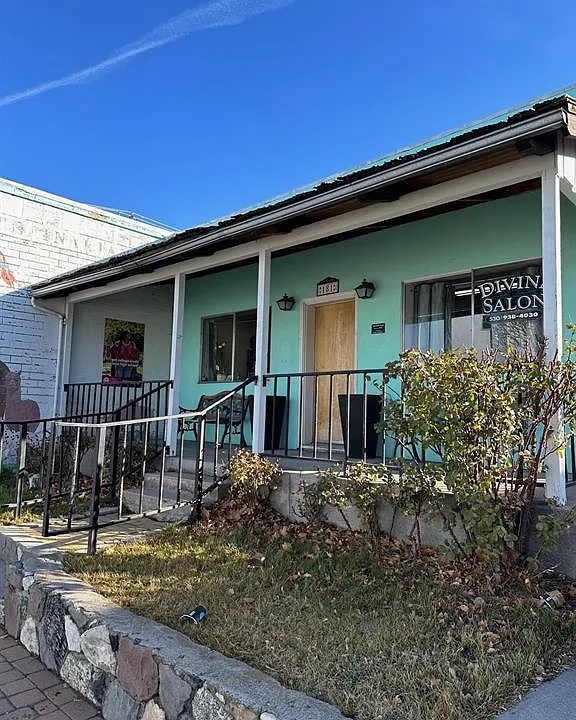 181 Main St