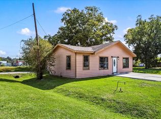 3201 Avenue F, Dickinson, TX 77539