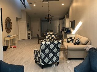 4014 Crayton Rd, Naples, FL 34103