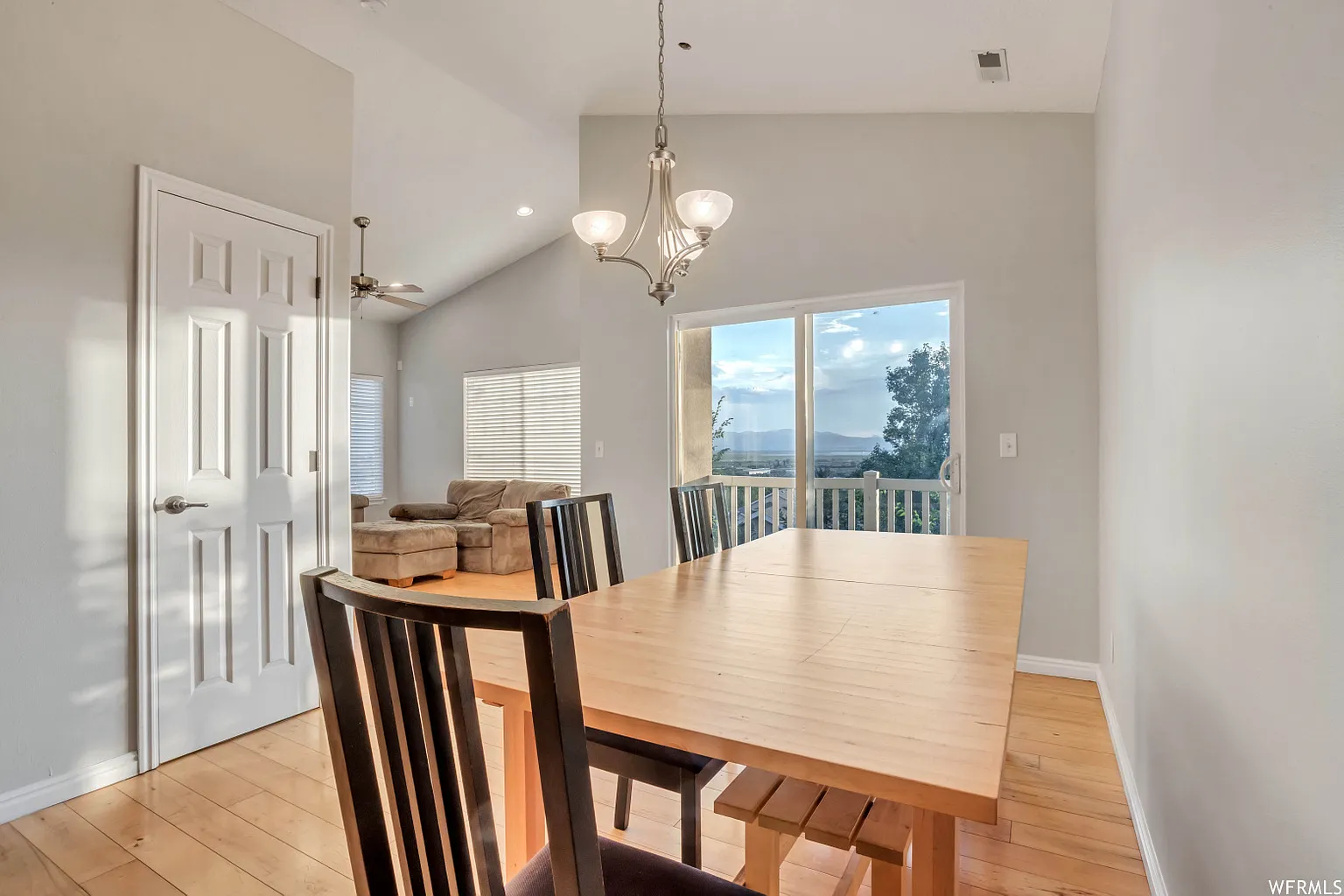 3 bed, 1441 sqft, $1,950 — Photo 4