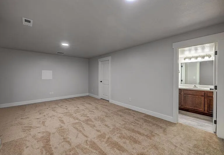 3904 W Hardman Way #NEXT TO LAUNDRY — Photo 23