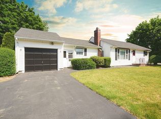 3 Holcott Dr, Attleboro, MA 02703