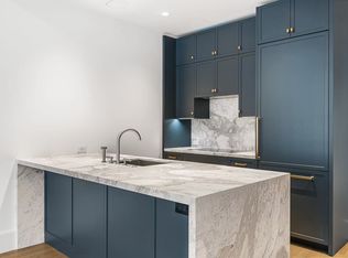 525 6th Ave #2A, New York, NY 10011