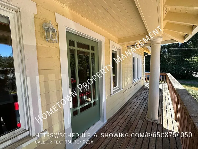 6231 Martin Way E — Photo 3