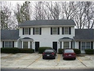 1st image of 1215 Oakplace Dr #132