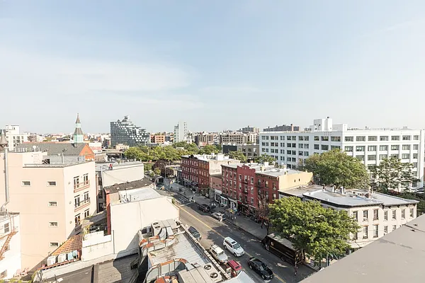 Rented by Bold Marketing | media 76