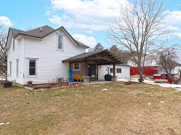 5th image of 7076 N Raymond Rd