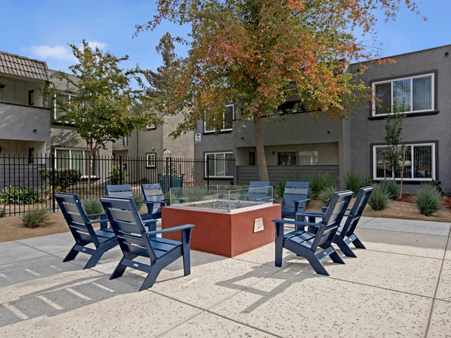 River Blu Apartments — Photo 4