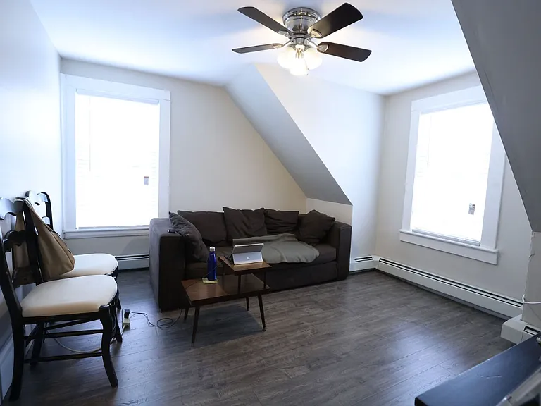 20-22 Lafayette Rd #3 — Photo 13