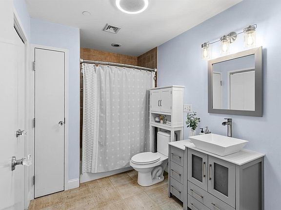 5th image of 10 Ocean Ave Unit 208