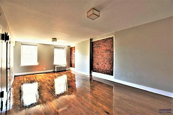 Rented by Brownstone Real Estate | media 19