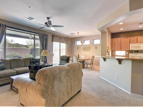 4th image of 1902 W Whitman Ct