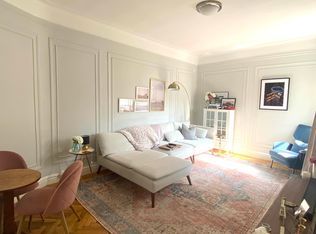 225 W 12th St APT 6D, New York, NY 10011