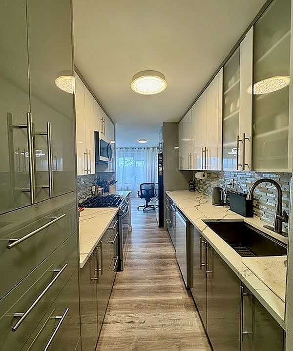 1st image of 2650 Ocean Pkwy APT 6N