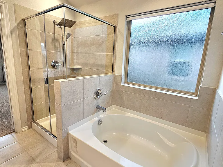 3521 Tahiti Ln — Photo 25