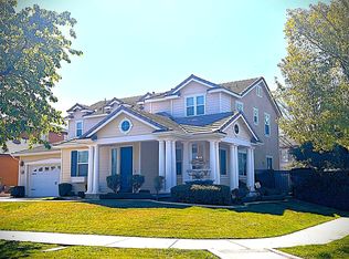 5210 Village Green Ln, Bakersfield, CA 93306