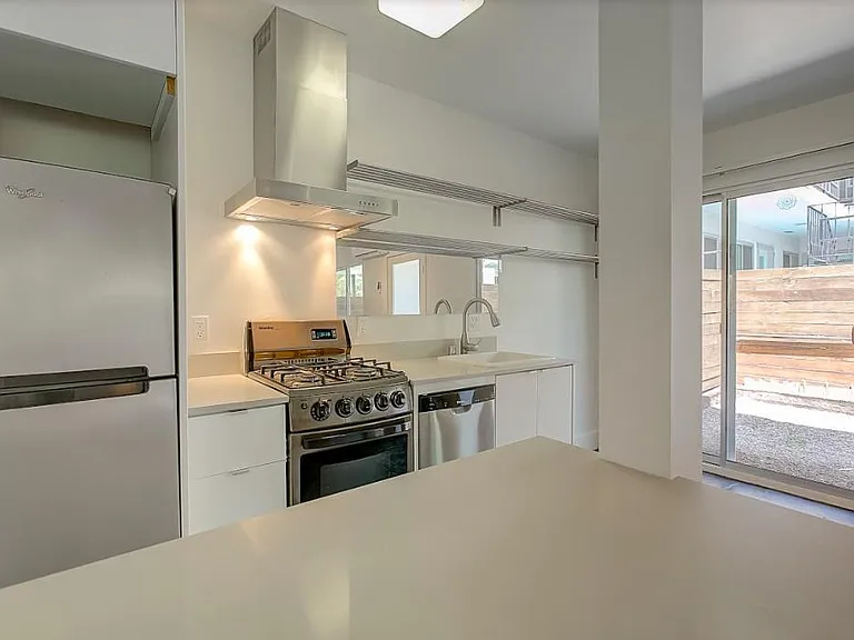 653 Silver Lake Blvd #3 — Photo 5