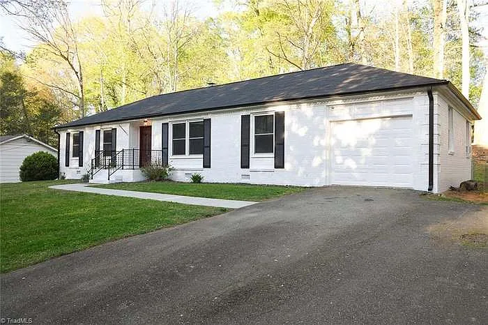 665 Alpine Rd — Photo 4