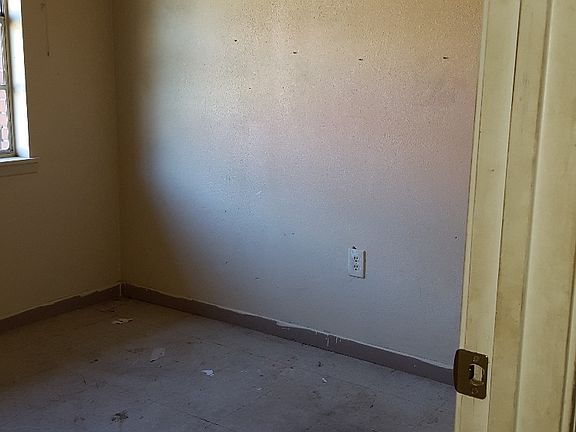 5th image of 3618 Reynosa Dr