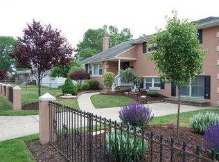 55 Morris Ave, Edison, NJ 08837