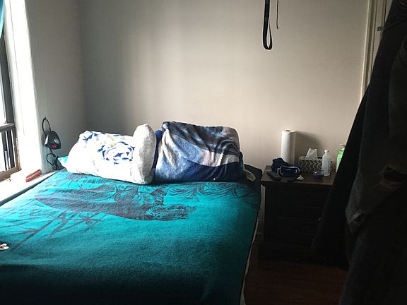 2nd image of 4750 47th St APT 4C