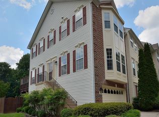 4636 Buckhorn Rdg, Fairfax, VA 22030