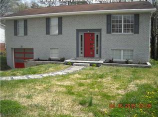 5327 Pamela Cir, Cross Lanes, WV 25313