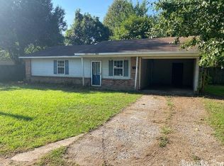 500 Locust St, Augusta, AR 72006