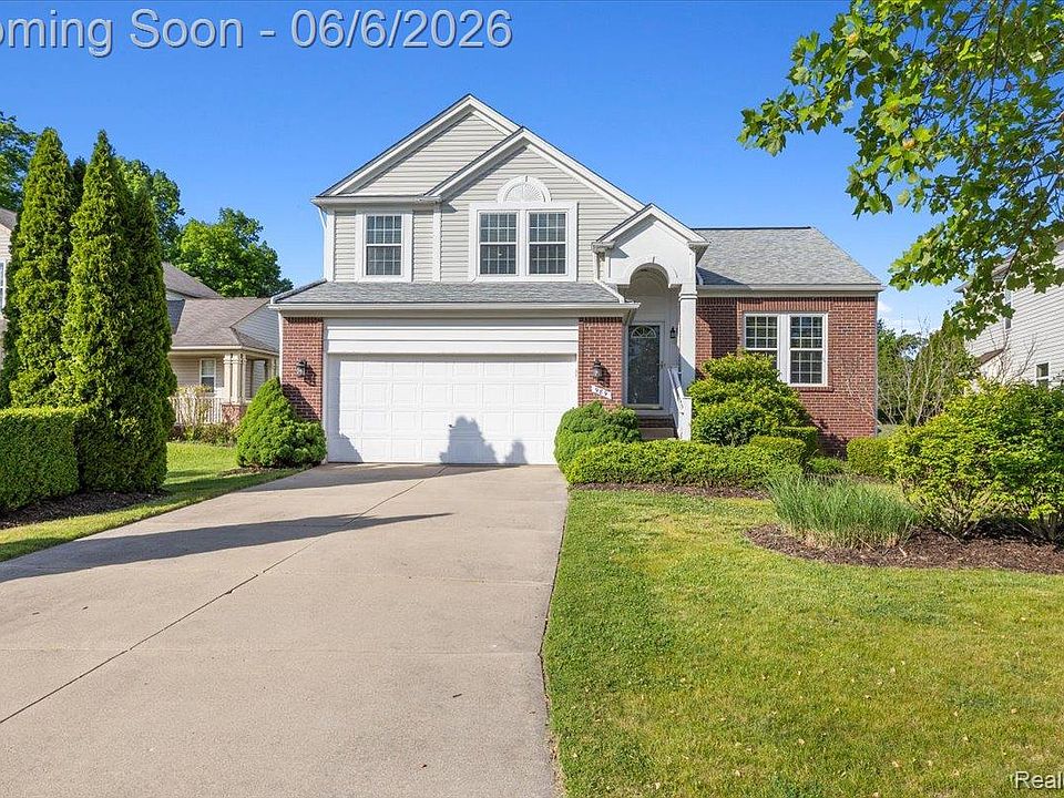 1st image of 989 Callaway Ct