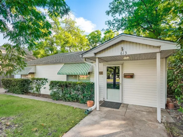 613 SE 12th St, Grand Prairie, TX 75051