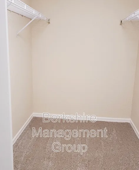 1113 Pogonia Dr — Photo 10