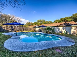 18003 Navajo Trail Dr, Spring, TX 77388