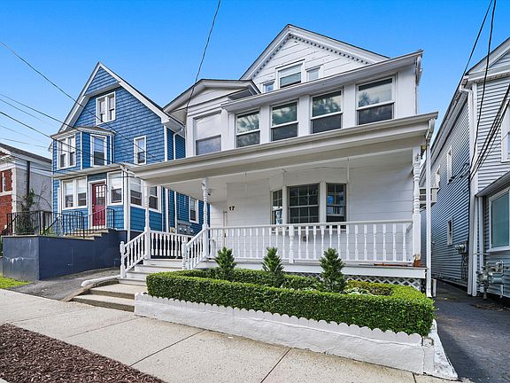 2nd image of 17 Lawrence Ave #2