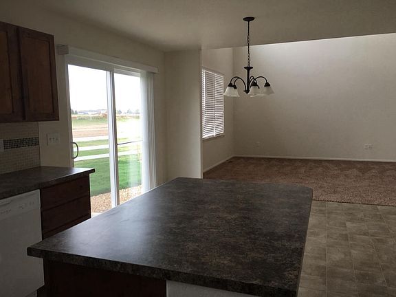 Kitchen/Living Room