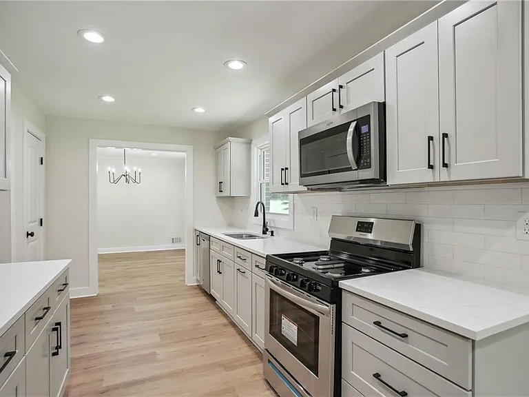 4248 Autumn Woods Ct — Photo 8