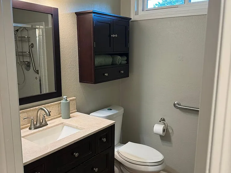 197 La Veta Dr — Photo 13