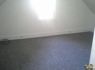 18 Hovey St #3, Kennebunk, ME 04043