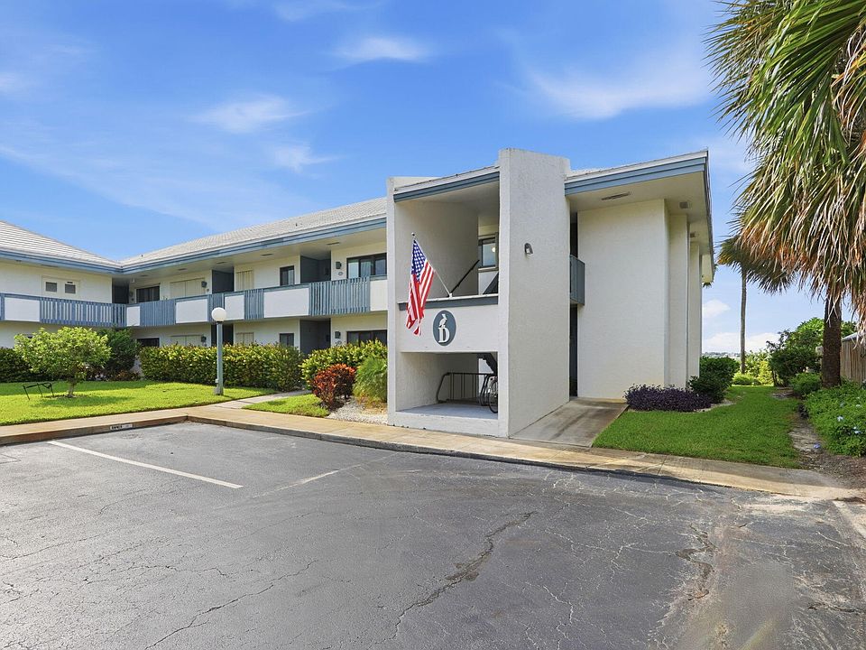 1st image of 175 SE St Lucie Boulevard #D-2