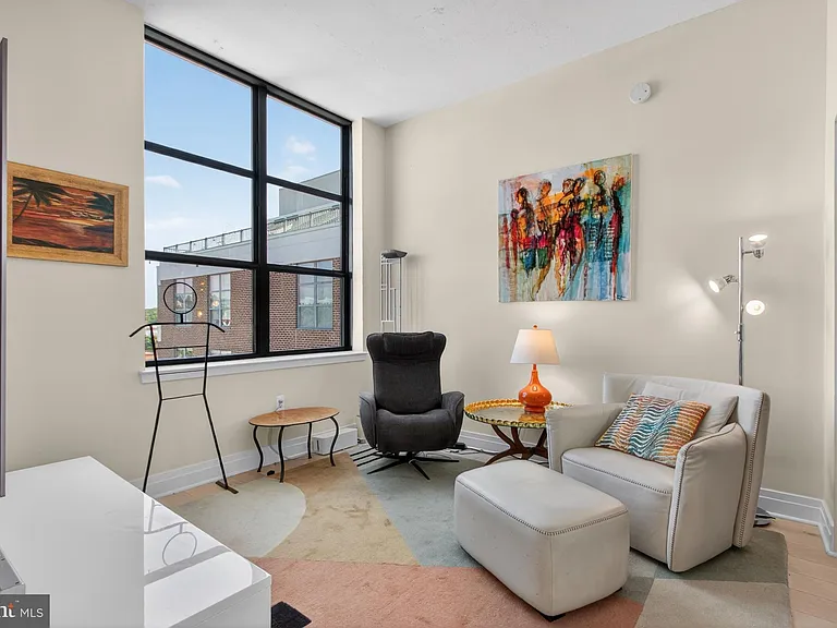 2020 12th St NW #Penthouse 03 — Photo 24