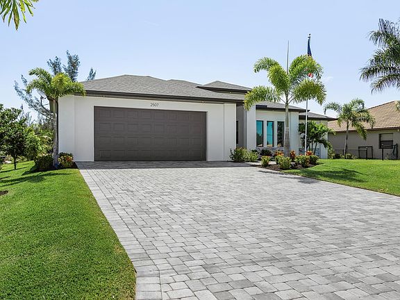4th image of 2507 NW 41st Ave